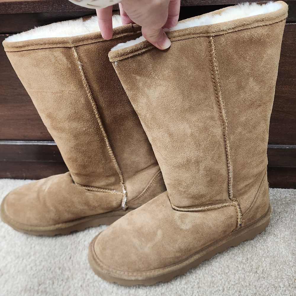 BearPaw Women's Brown Suede Winter Boots